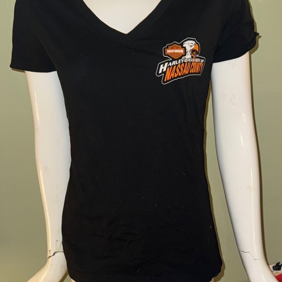 Harley-Davidson Tops - Harley-Davidson Black V-Neck Tee withNassau County Logo